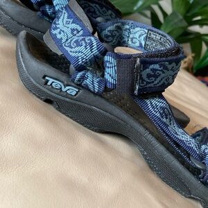Teva Blue Patterned Sandals